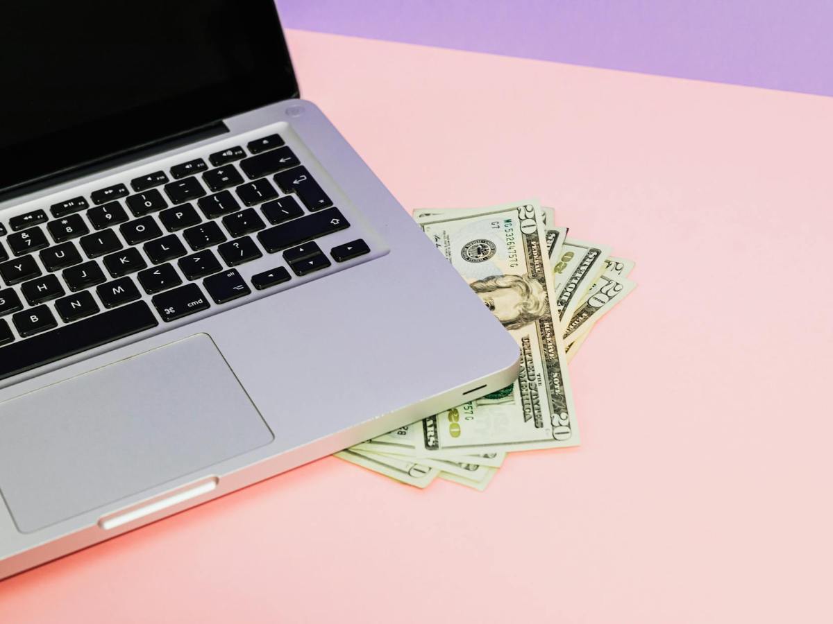 How to Profit from Blogging: Tips and&nbsp;Strategies
